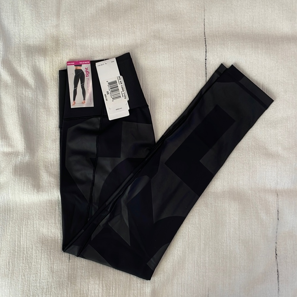 NWT ADIDAS XS Women’s High Rise Leggings